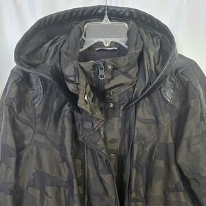 Blanc Noil Anorak Green Camo Winter Jacket Size L